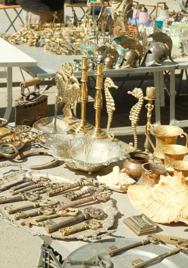 Quadro Markets Of Athens