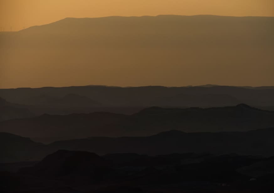 Quadro Sunrise over Ramon crater #3 - Obrah | Quadros e Posters para Transformar a Parede