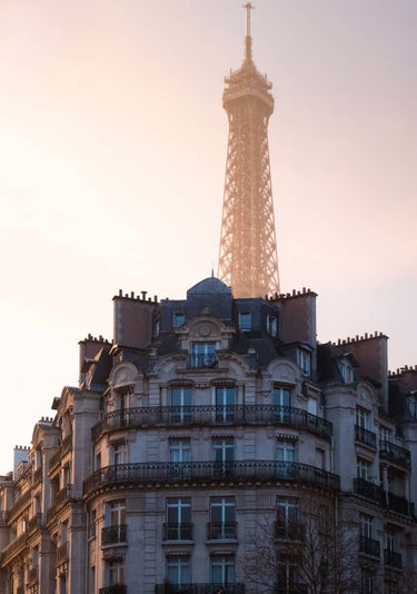 Quadro The peeking Eiffel by Yochai Chodus