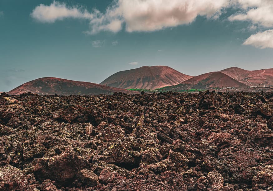 Quadro Lava Horizons By Michael Bangiev