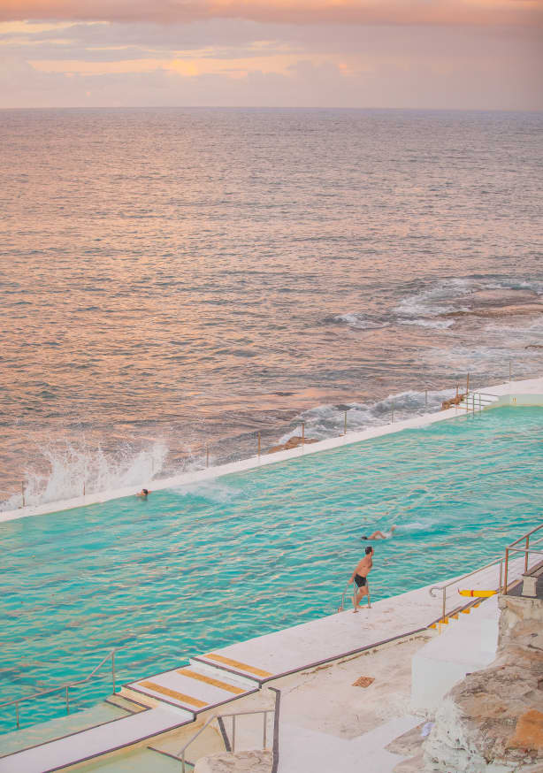 Quadro Stunning Sunset Over an Ocean Pool 1