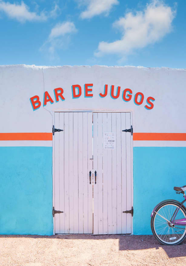 Quadro Bar De Jugos by Tom Windeknecht
