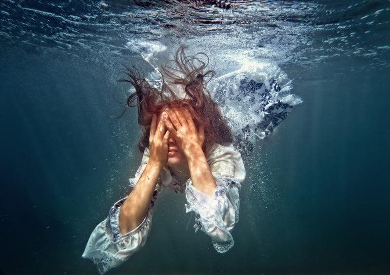 Quadro Do Not Cry, Alice By Dmitry Laudin