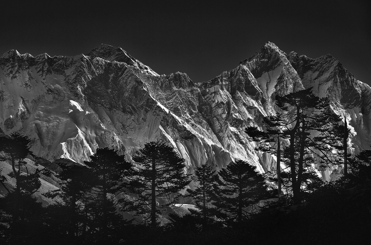 Quadro Everest View by Sorin Tanase