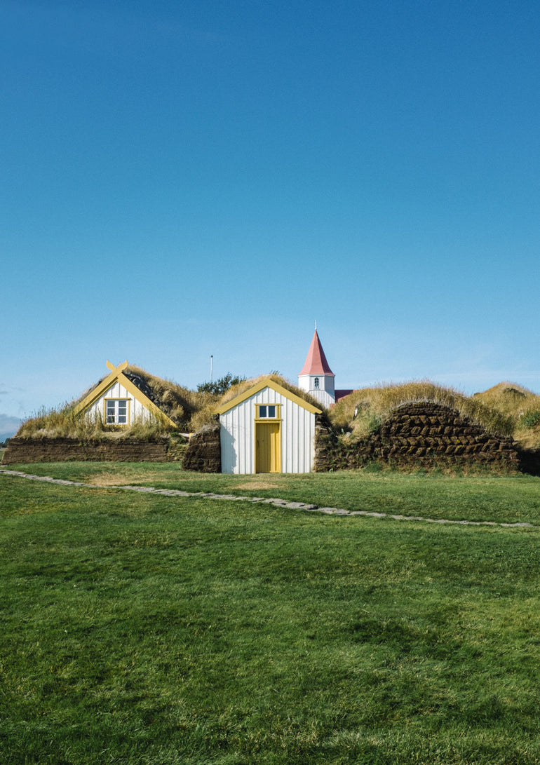 Quadro Icelandic Village