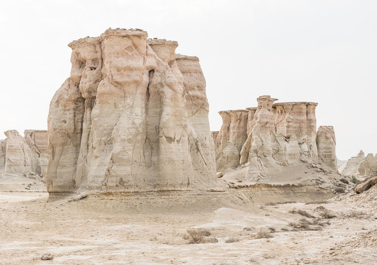 Quadro In the Desert of the Middle East