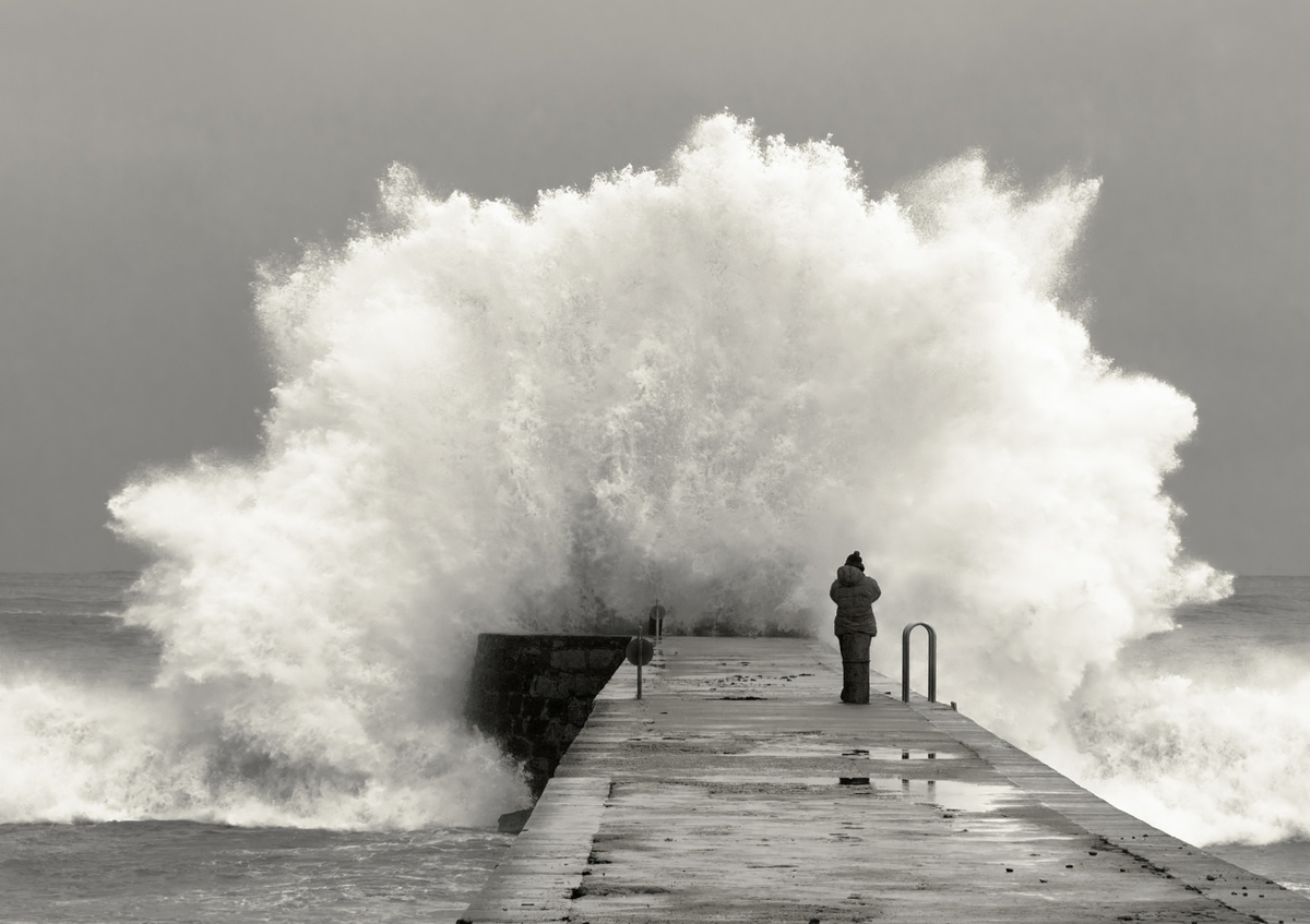 Quadro Waves Photographer By Mikel Lastra
