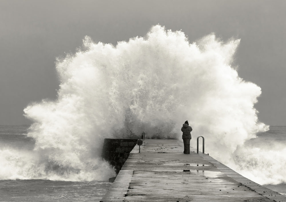 Quadro Waves Photographer By Mikel Lastra