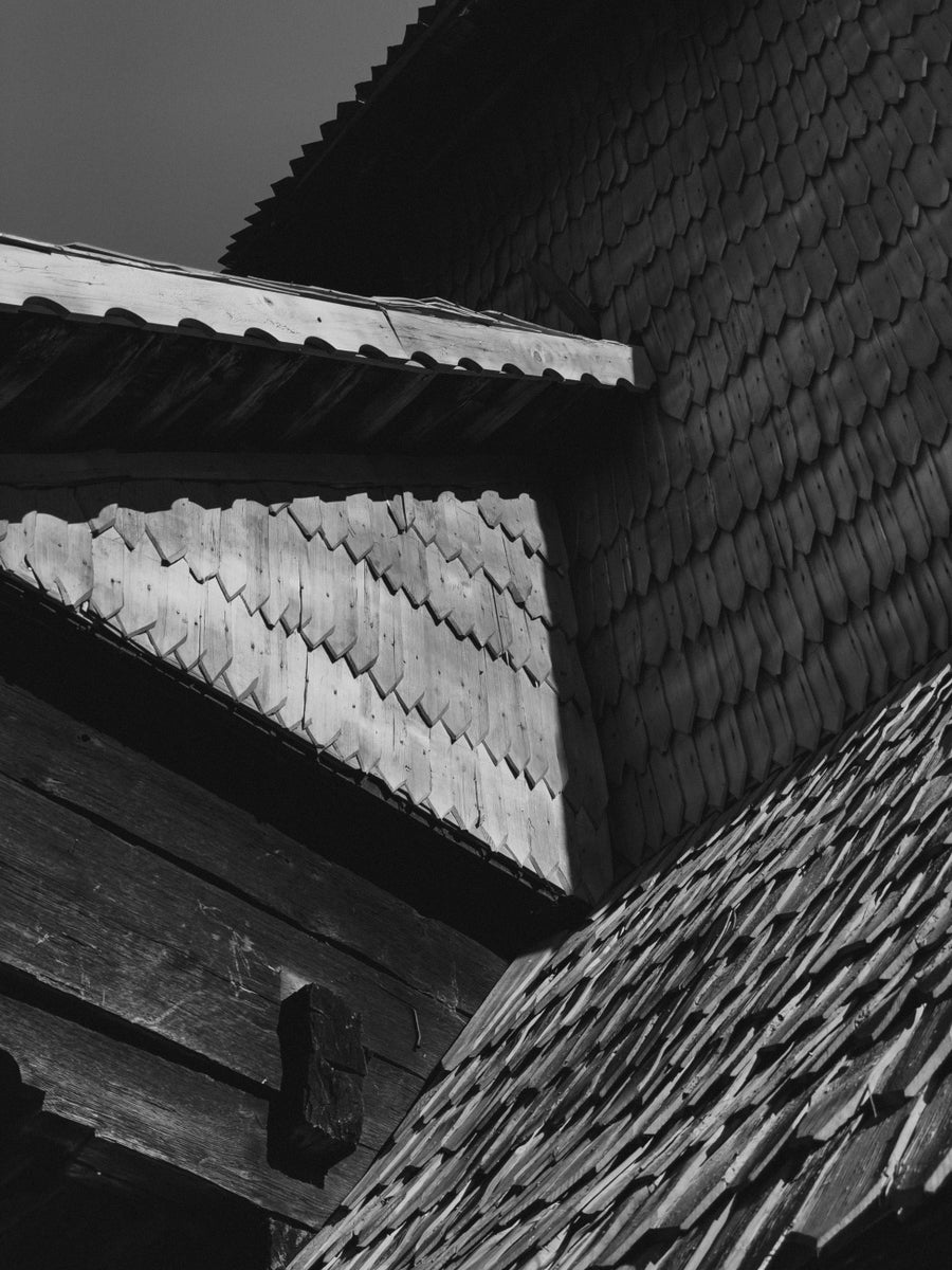 Quadro Wooden Details