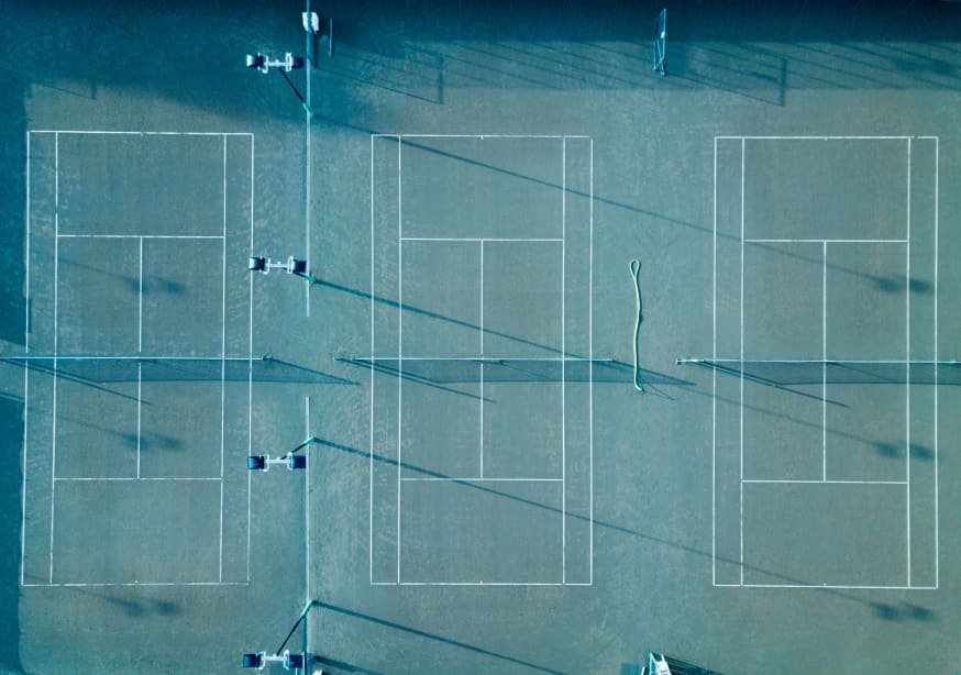 Quadro Tennis Court Geen 1 By Raisa Zwart