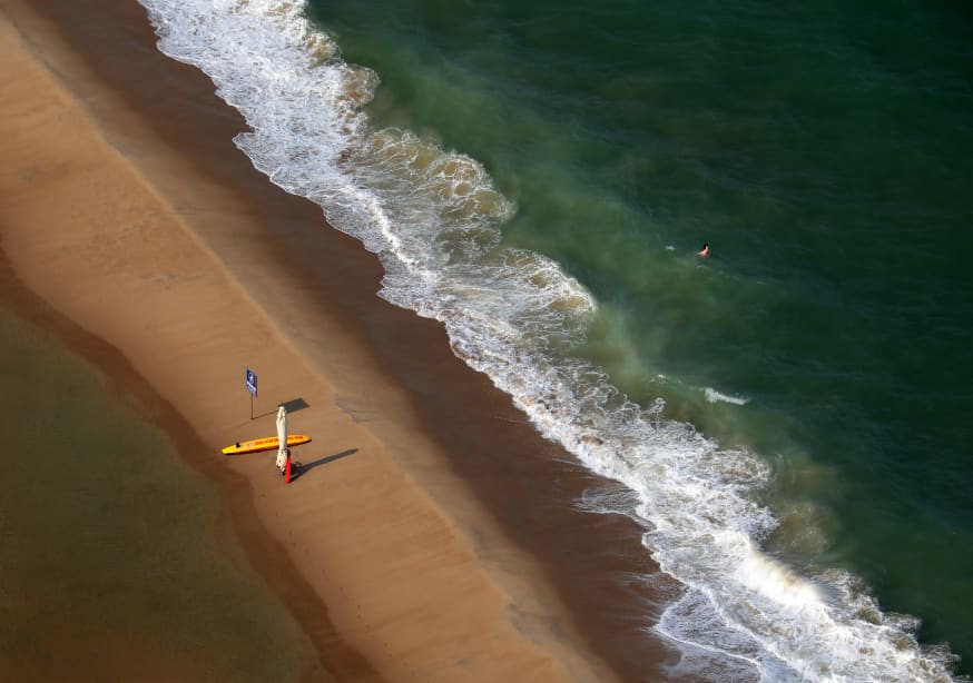 Quadro Beach Rescue By Hans Wolfgang Hawerkamp - Obrah | Quadros e Posters para Transformar a Parede