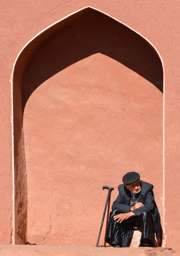 Quadro Oldman By Moein Hosseini - Obrah | Quadros e Posters para Transformar a Parede
