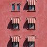 Quadro Red Wall - Obrah | Quadros e Posters para Transformar a Parede