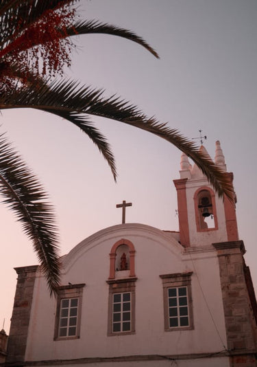 Quadro Church and Palm Leaves