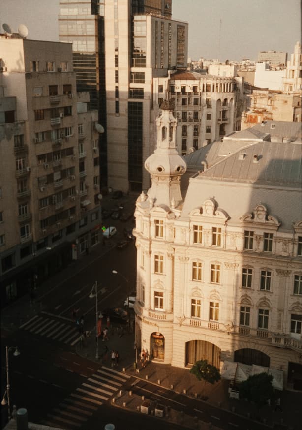Quadro Analog Series Bucharest Love