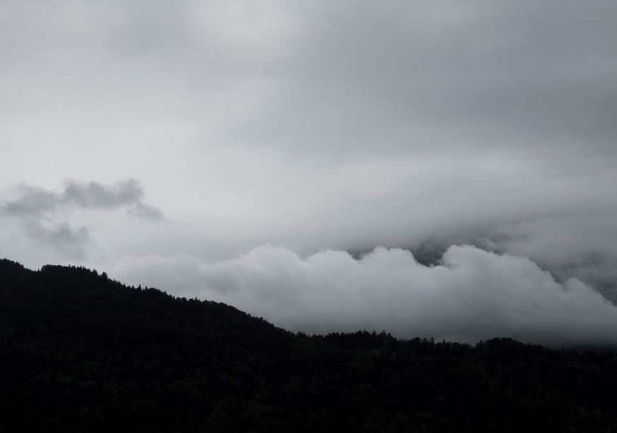 Quadro Black Mountains and White Clouds - Obrah | Quadros e Posters para Transformar a Parede
