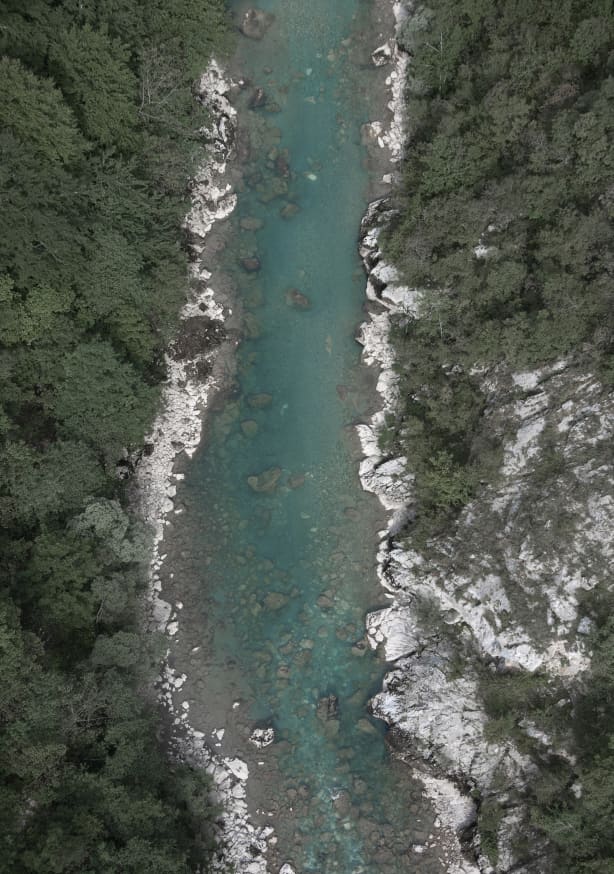 Quadro Blue Ice Water Trough Green Mountains - Obrah | Quadros e Posters para Transformar a Parede