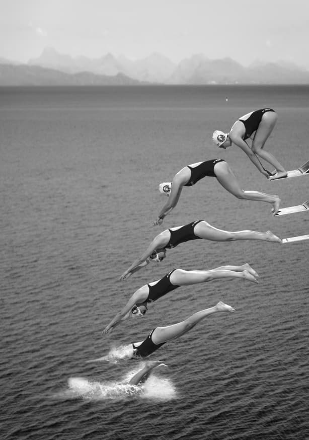 Quadro The Beauty of Diving by Greetje Van Son - Obrah | Quadros e Posters para Transformar a Parede